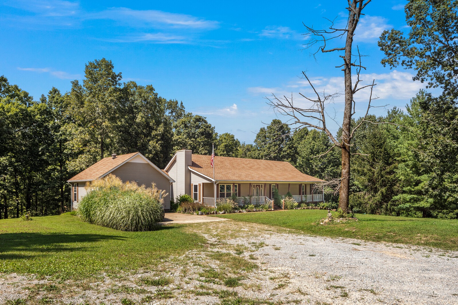 652 Overhead Bridge Road Hampshire, TN 38461 - Photo 9 of 65 Gallery Image 9