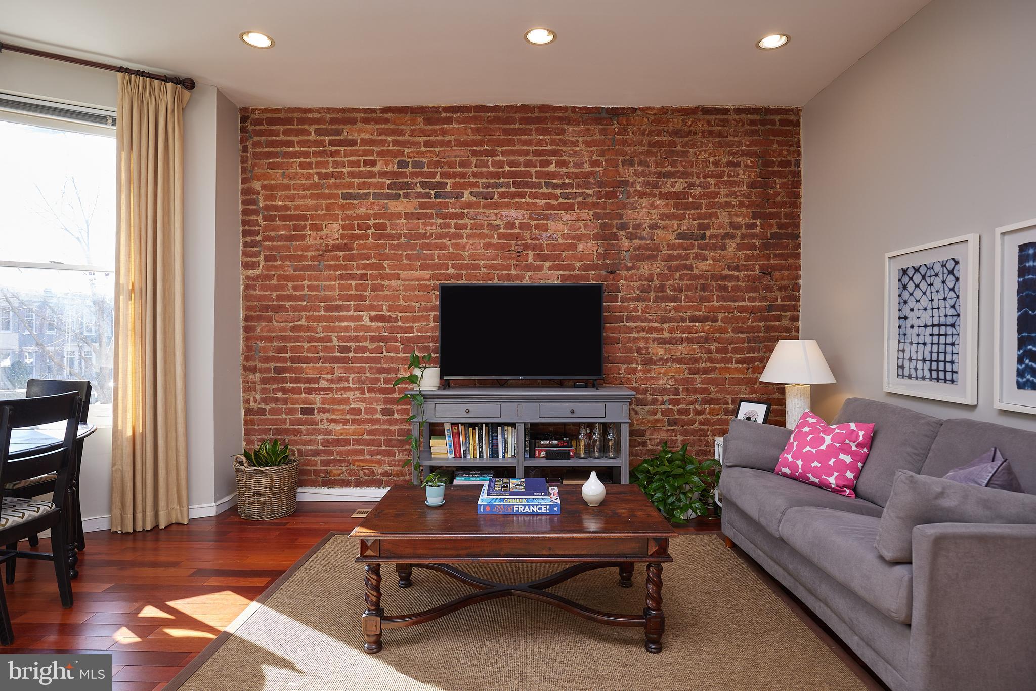 1745 T Street Northwest, Unit 1 Washington, DC 20009 - Photo 4 of 29