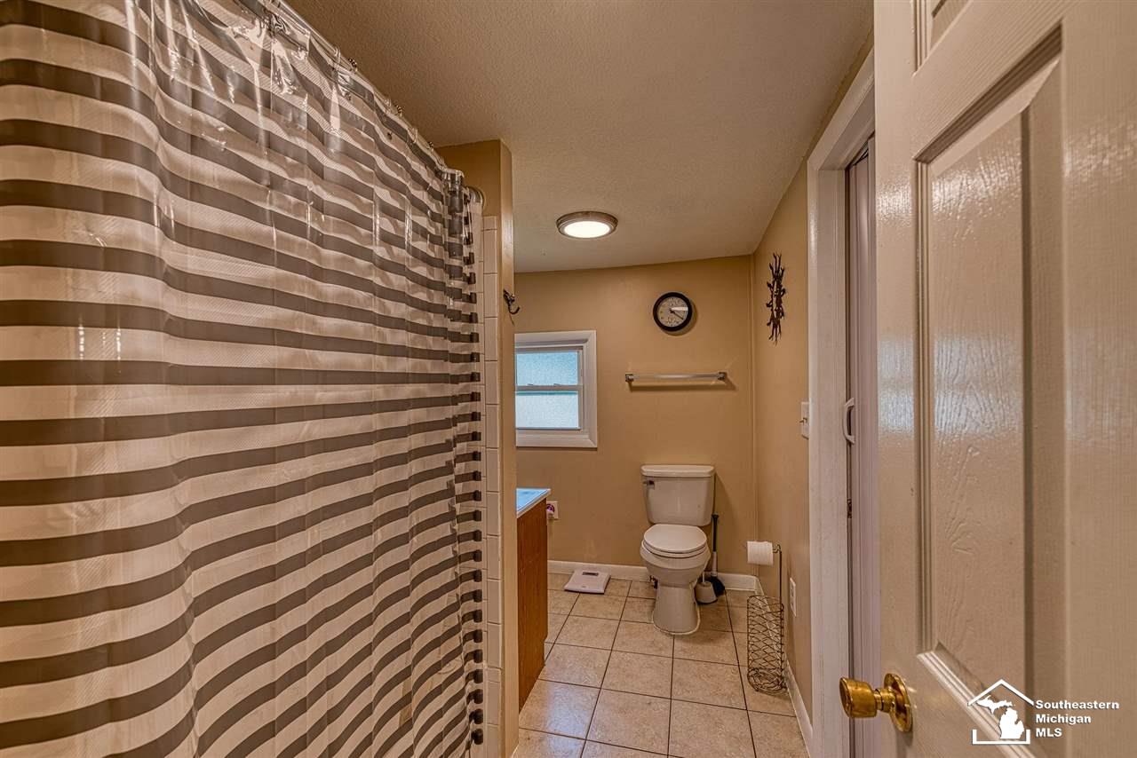 2483 North Telegraph Road Monroe, MI 48162 - Photo 14 of 25