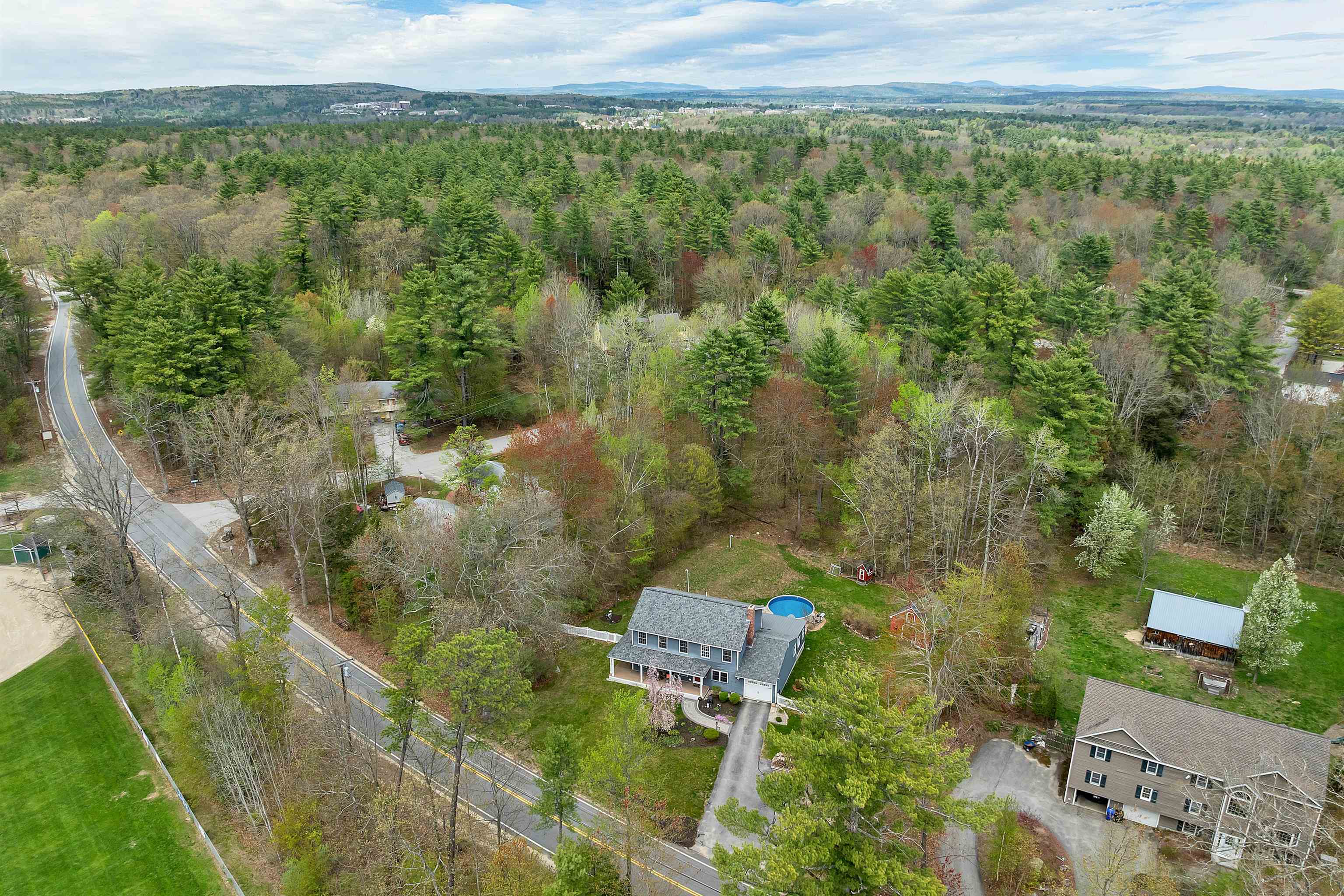 46 Albin Road Bow, NH 03304 - Photo 4 of 58