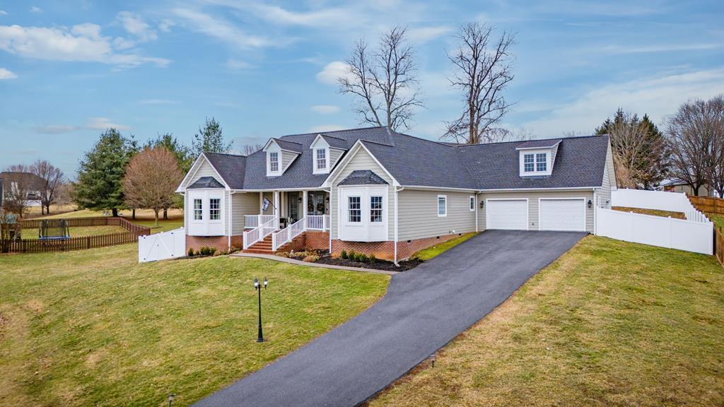 132 Hollyridge Road Glade Spring, VA 24340 - Photo 2 of 35 Gallery Image 2