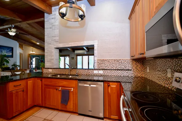 $950,000 | 334 Johnson Road, Auburn, ME 04210