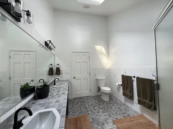 $950,000 | 334 Johnson Road, Auburn, ME 04210