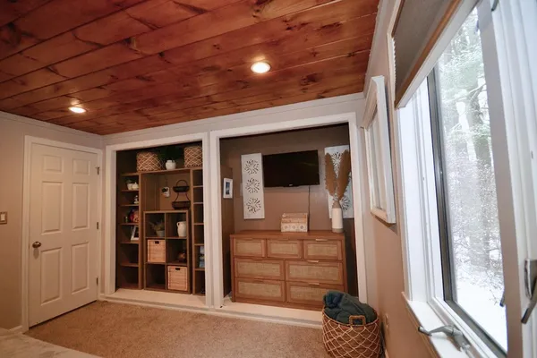 $950,000 | 334 Johnson Road, Auburn, ME 04210