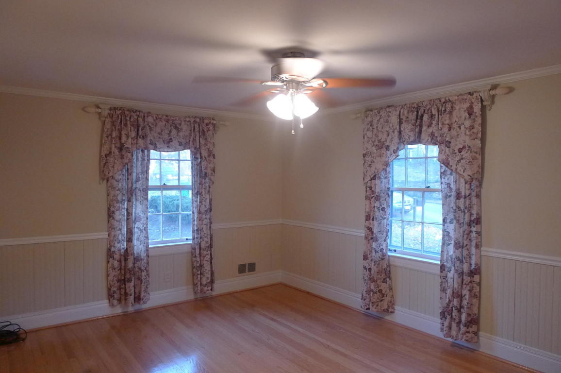 3125 Stoneridge Road Southwest Roanoke, VA 24014 - Photo 18 of 28 wooden floor in an empty room with a window