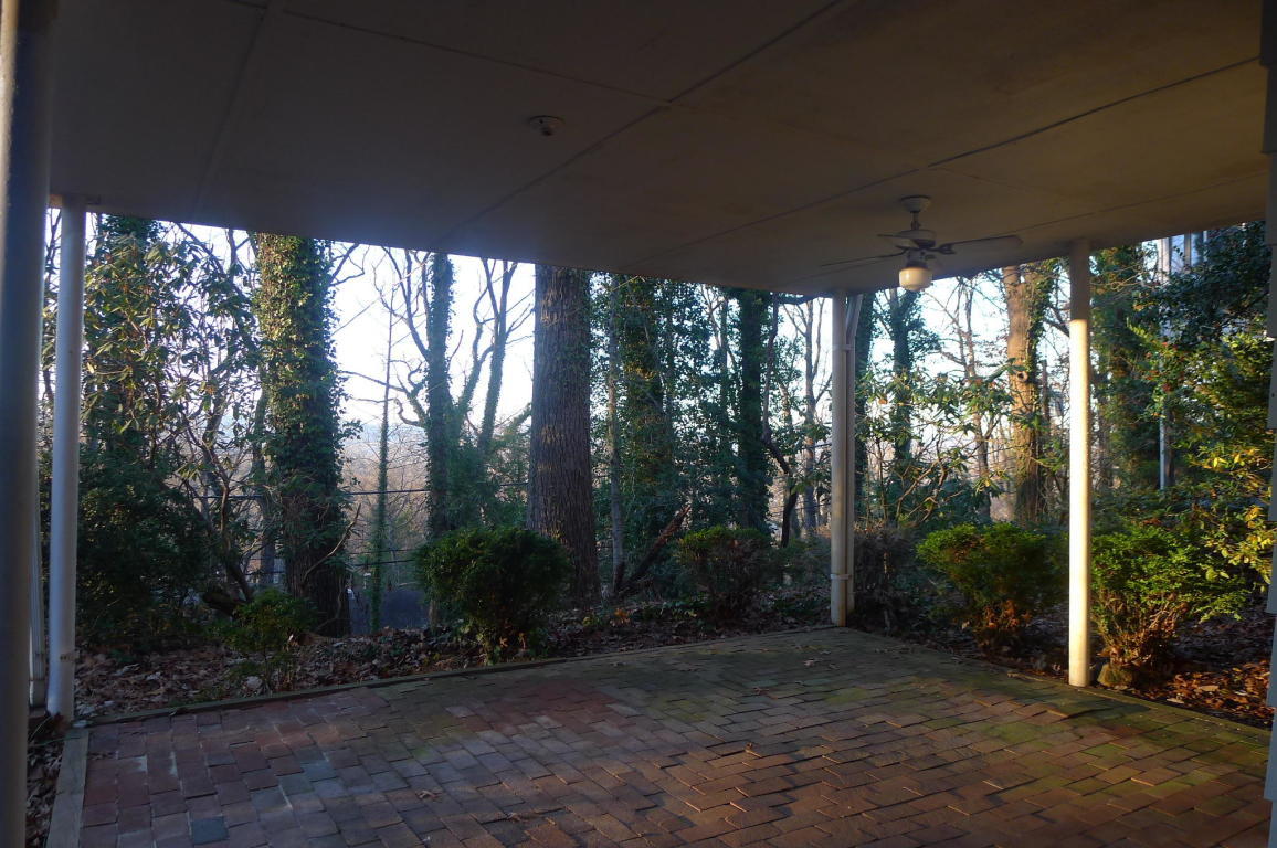 3125 Stoneridge Road Southwest Roanoke, VA 24014 - Photo 28 of 28 a view of backyard with green space