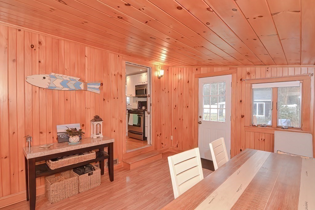 46 Thorne Road Bourne, MA 02532 - Photo 19 of 39