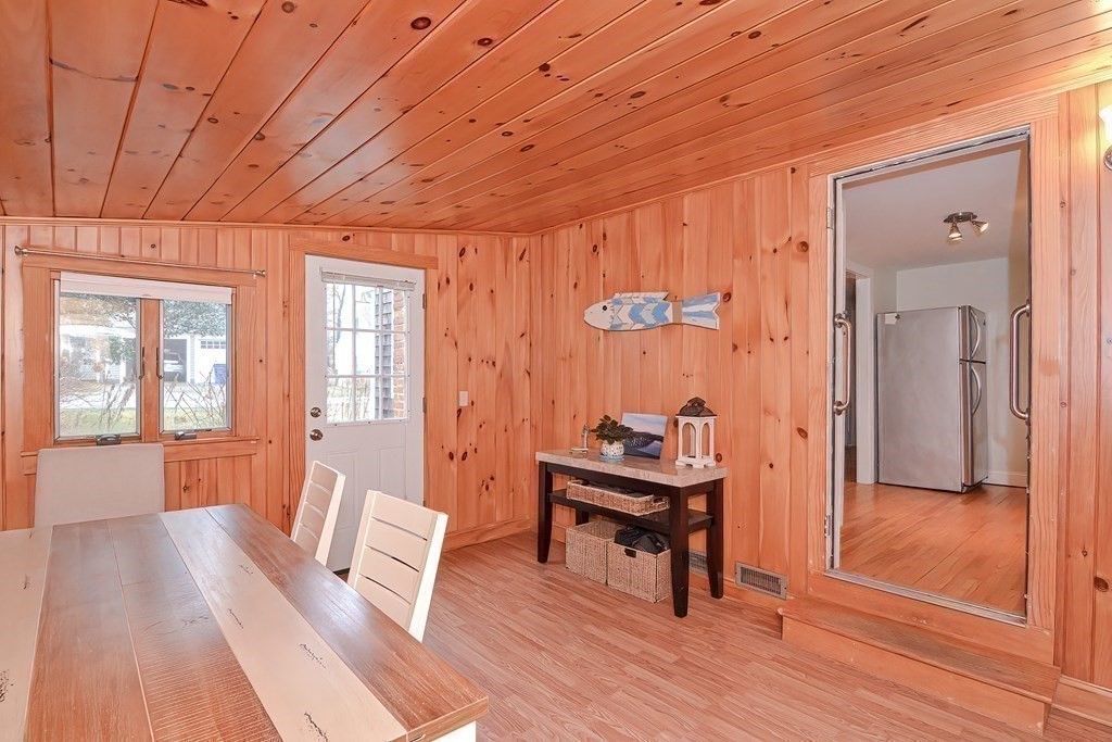 46 Thorne Road Bourne, MA 02532 - Photo 20 of 39