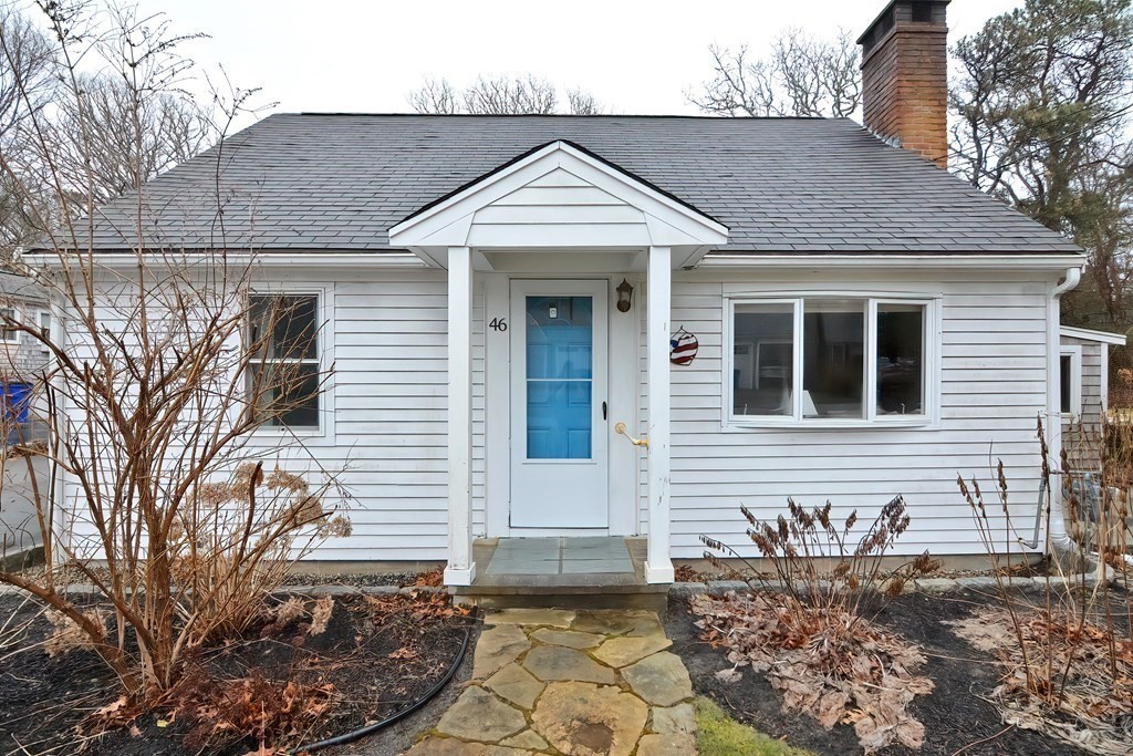 46 Thorne Road Bourne, MA 02532 - Photo 2 of 39