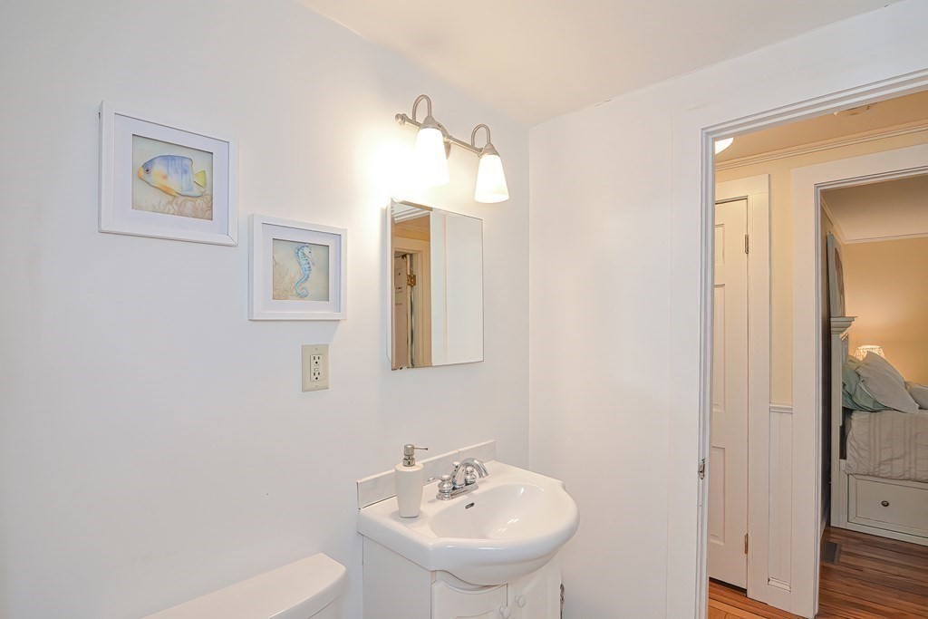 46 Thorne Road Bourne, MA 02532 - Photo 27 of 39