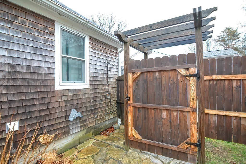 46 Thorne Road Bourne, MA 02532 - Photo 38 of 39