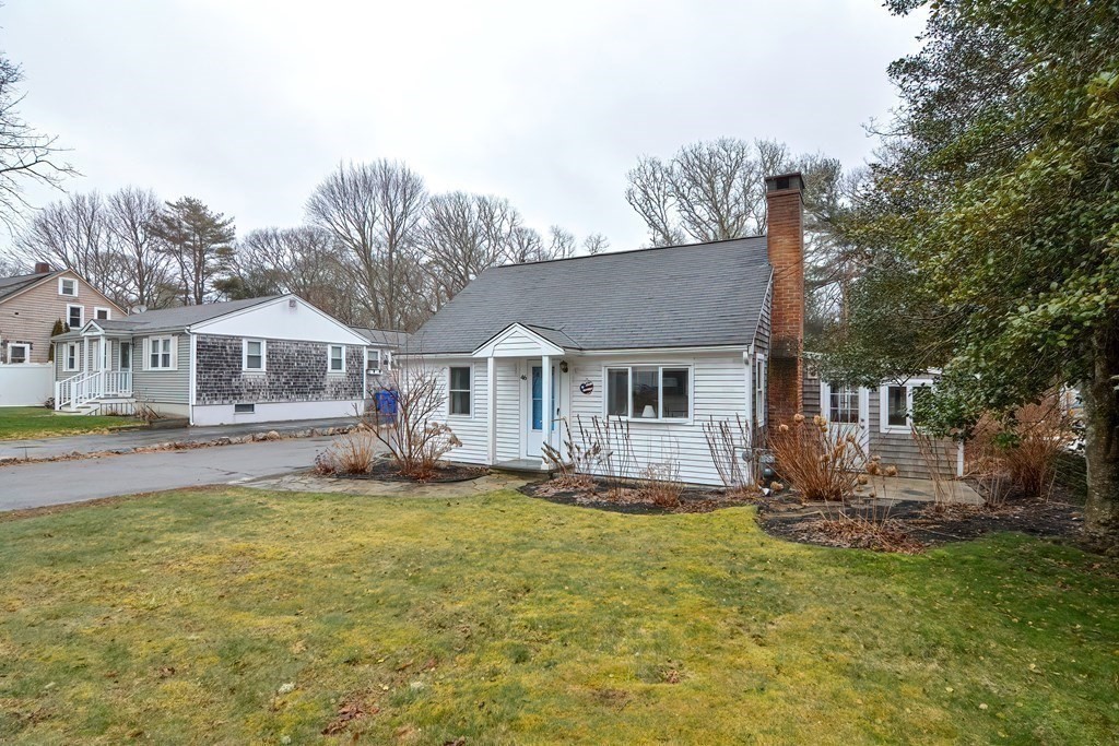 46 Thorne Road Bourne, MA 02532 - Photo 6 of 39