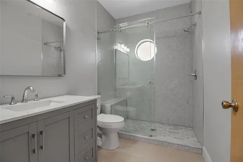 a view of a garage room