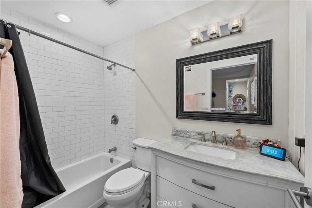 25520 Crockett Lane Stevenson Ranch, CA 91381 - Photo 18 of 46