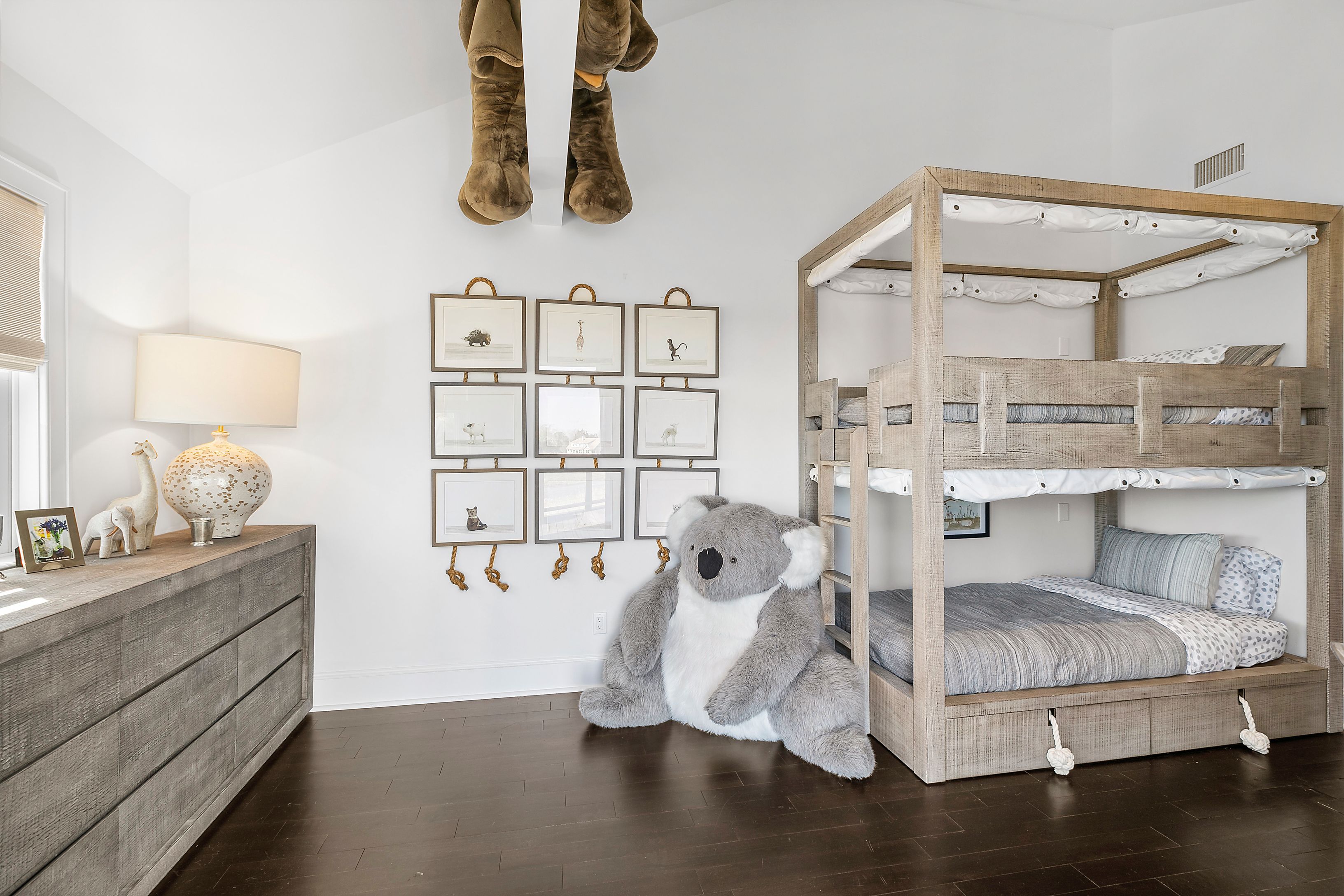 Undisclosed Address Quogue, NY 11959 - Photo 11 of 17