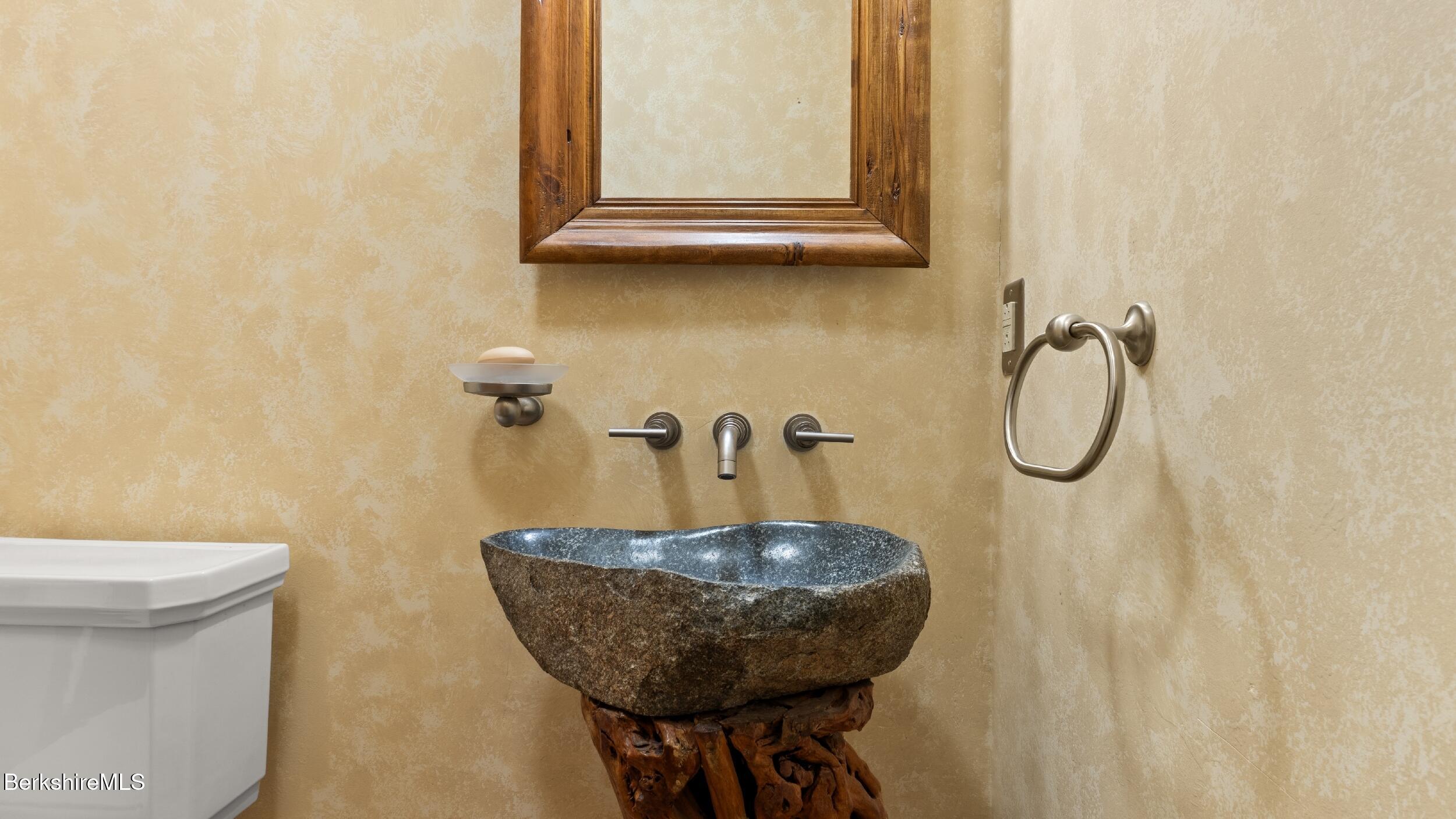 765 Canaan Road Richmond, MA 01254 - Photo 31 of 78 First Floor Powder Room