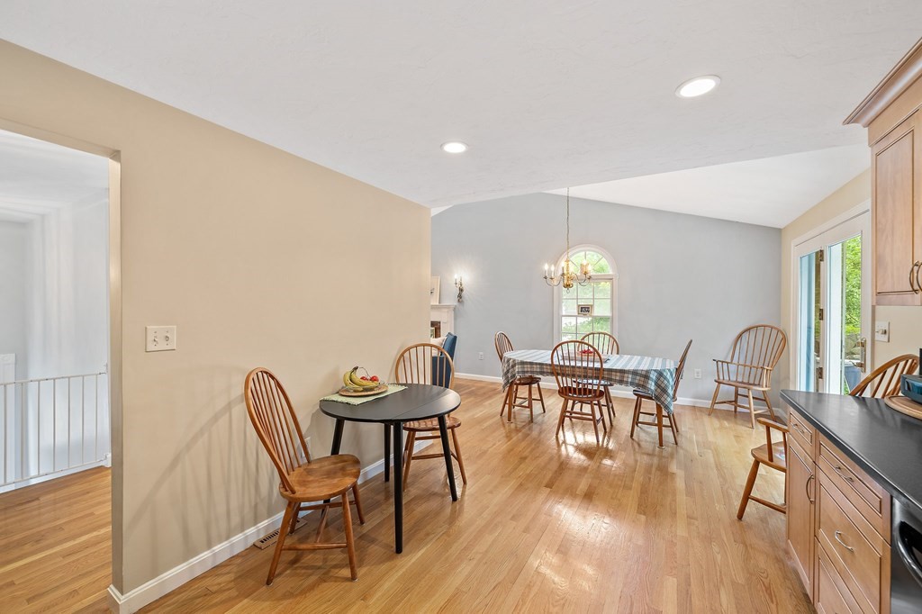 39 Sunset Road Weymouth, MA 02189 - Photo 7 of 28 Gallery Image 7