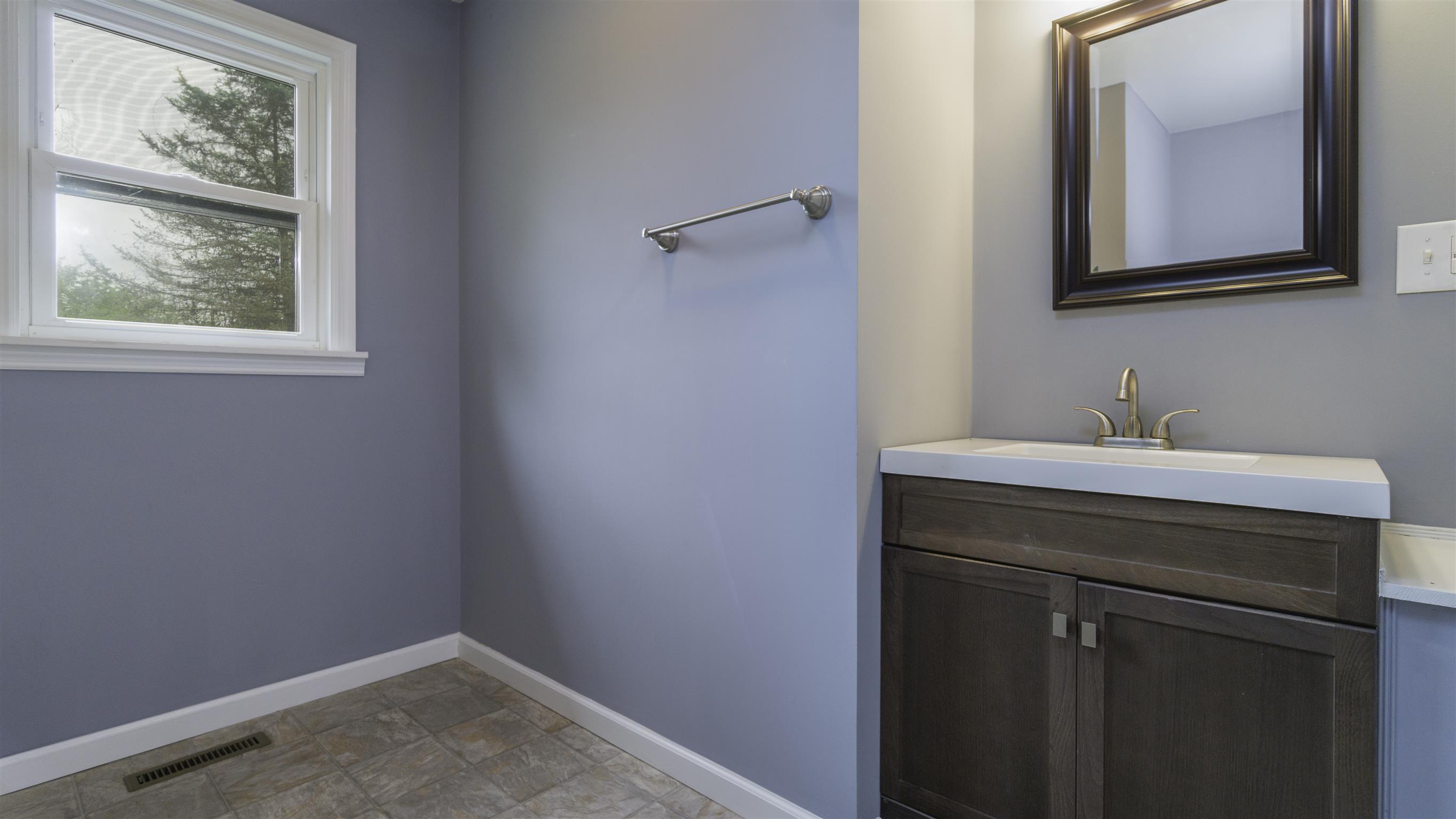 3023 Henderson Road Springfield, TN 37172 - Photo 13 of 17 Gallery Image 13