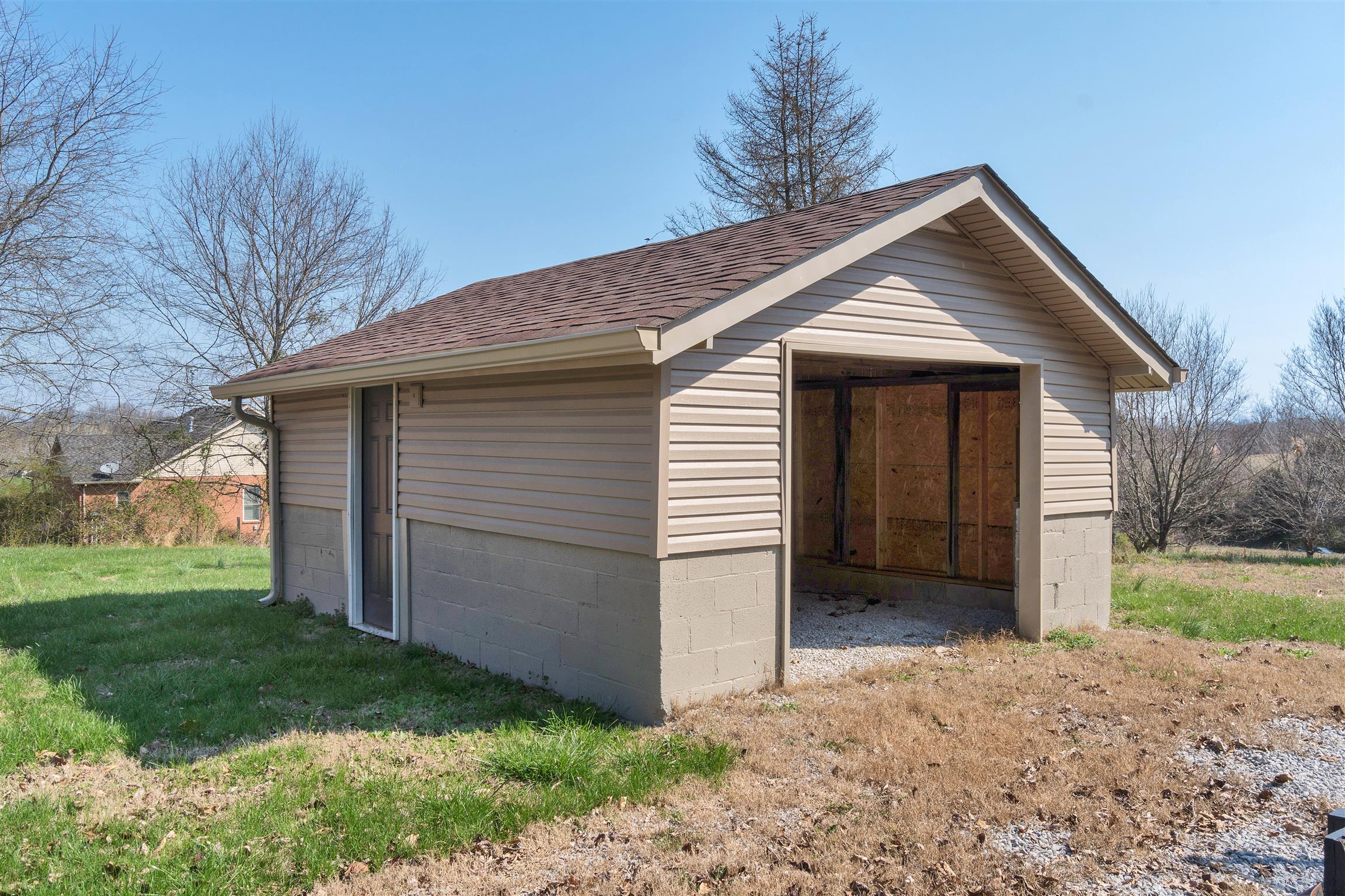 3023 Henderson Road Springfield, TN 37172 - Photo 3 of 17 Gallery Image 3