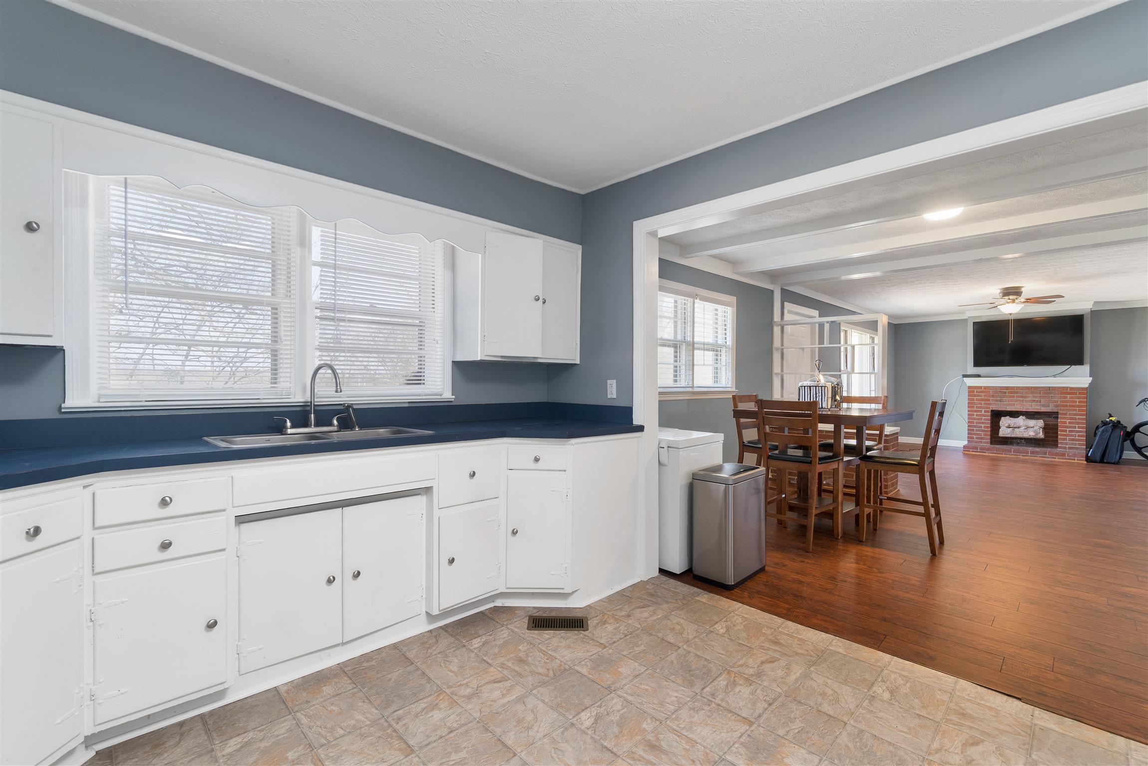 3023 Henderson Road Springfield, TN 37172 - Photo 5 of 17 Gallery Image 5