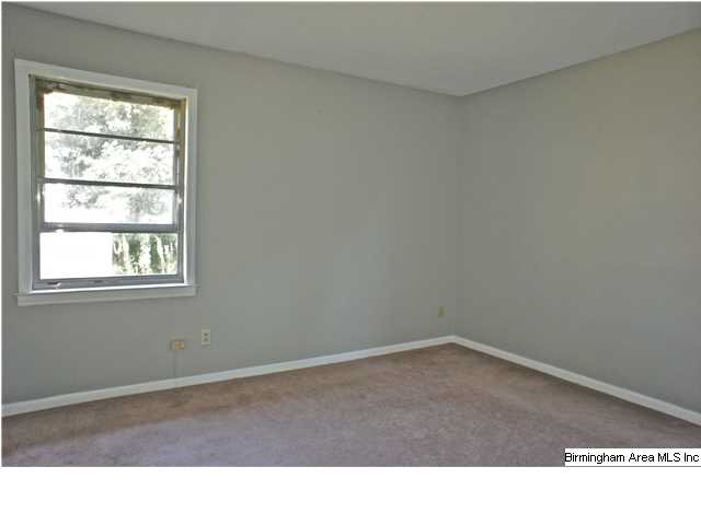 2764 County Road 85 Clanton, AL 35046 - Photo 13 of 32