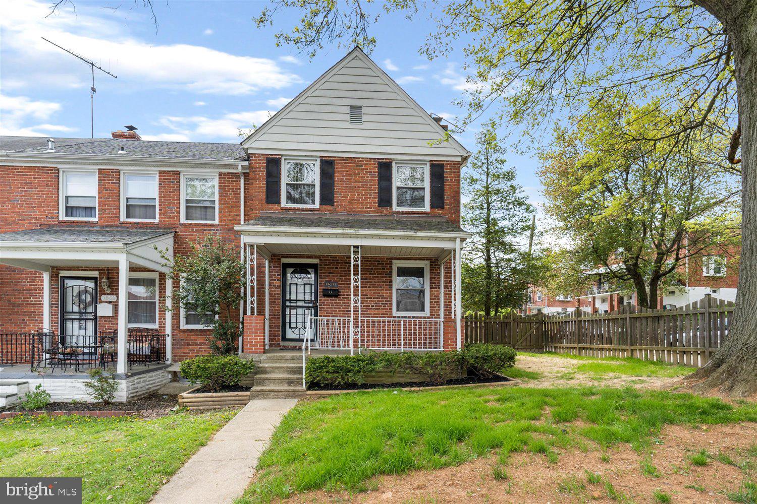 1501 Gleneagle Road Baltimore, MD 21239 - Photo 1 of 36