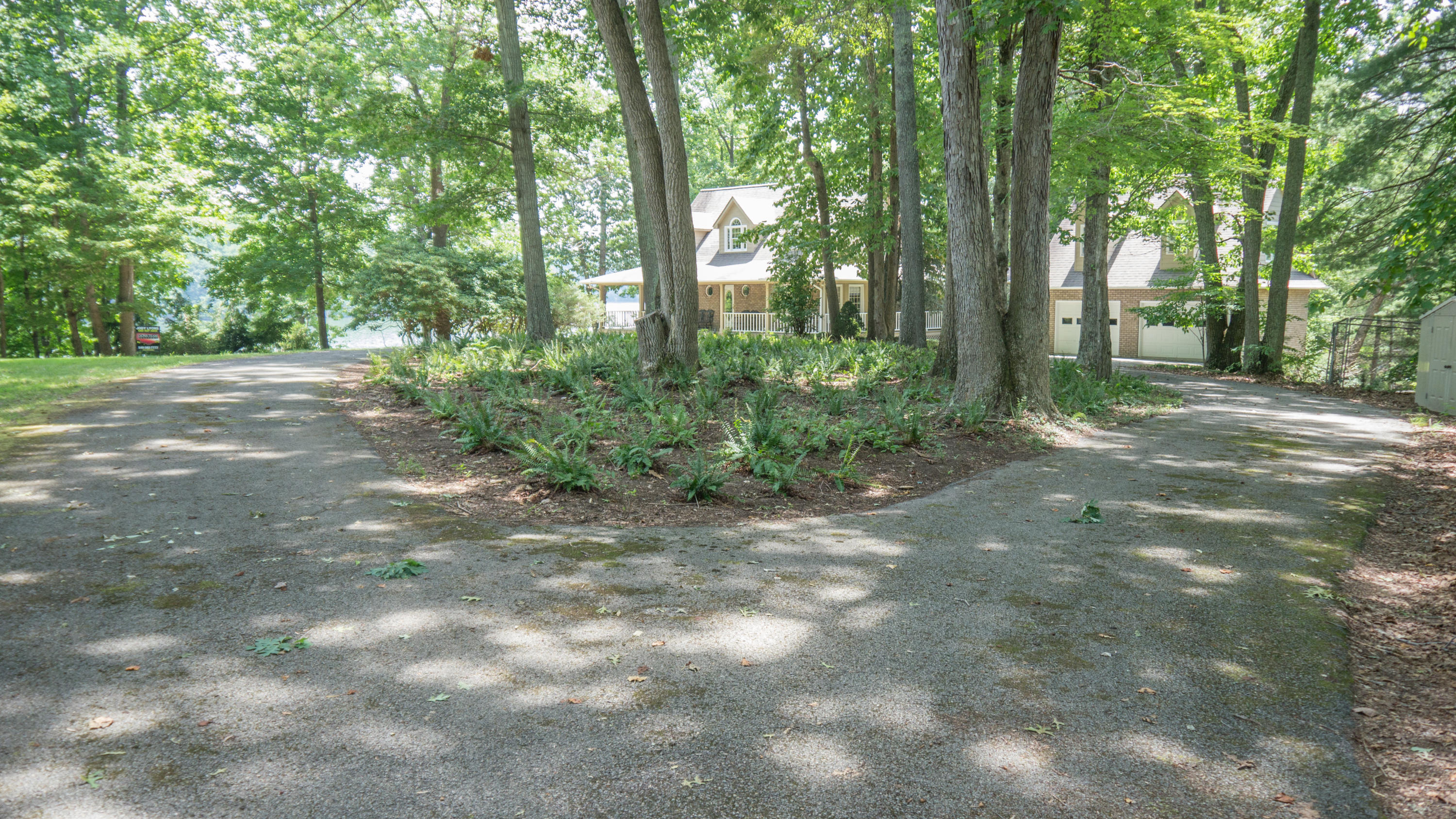 4262 Byrd Lodge Road Radford, VA 24141 - Photo 63 of 66 P1150645