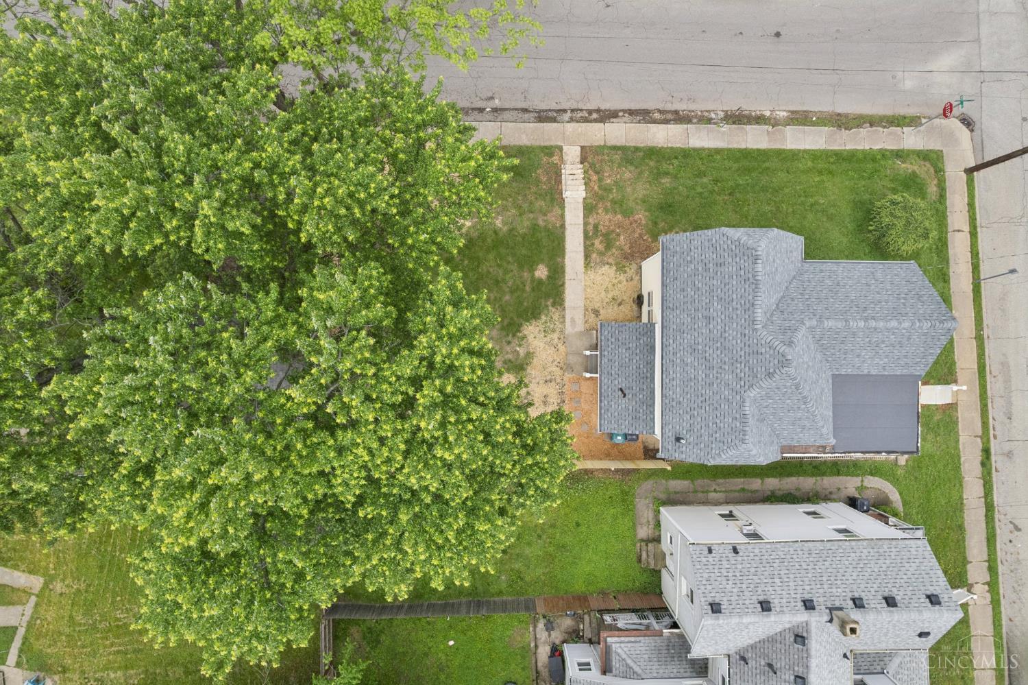 6124 Roe Street Cincinnati, OH 45227 - Photo 59 of 61
