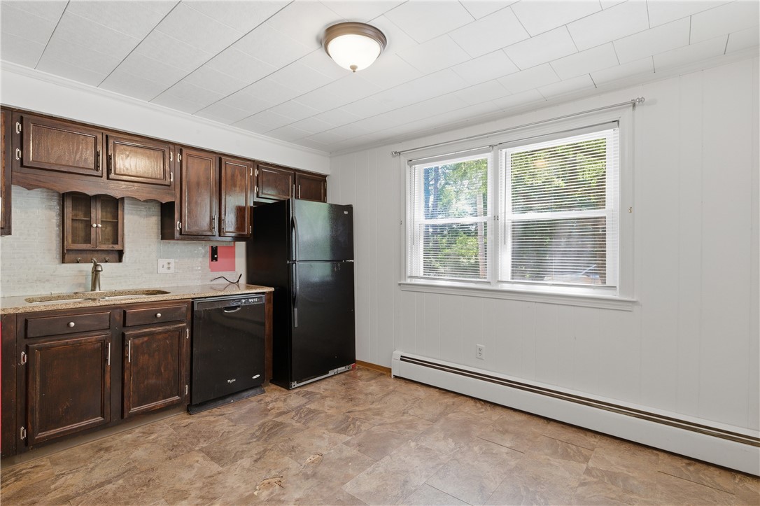 64 Nasonville Road Burrillville, RI 02830 - Photo 10 of 50
