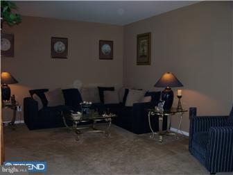 8 Cypress Point Road Westampton, NJ 08060 - Photo 8 of 12 Family Room