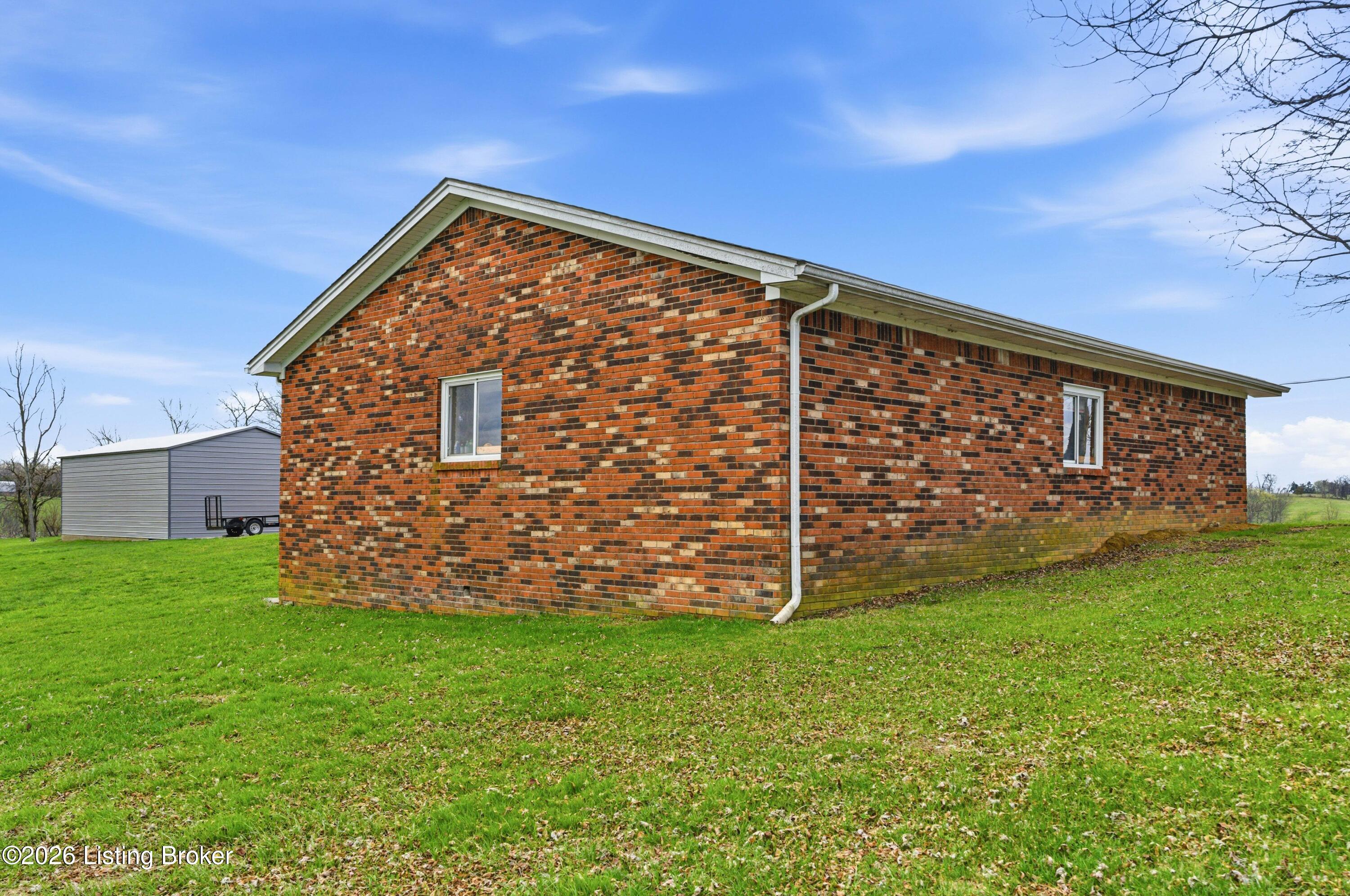 1582 Stringtown Road Bardstown, KY 40004 - Photo 8 of 48 DSC05571