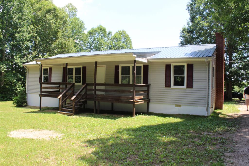 820 Modest Creek Road Victoria, VA 23974 - Photo 1 of 32 Gallery Image 1