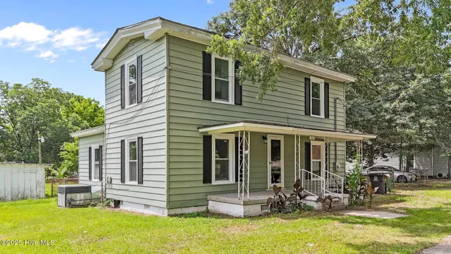 $158,000 | 507 West St James Street, Tarboro, NC 27886