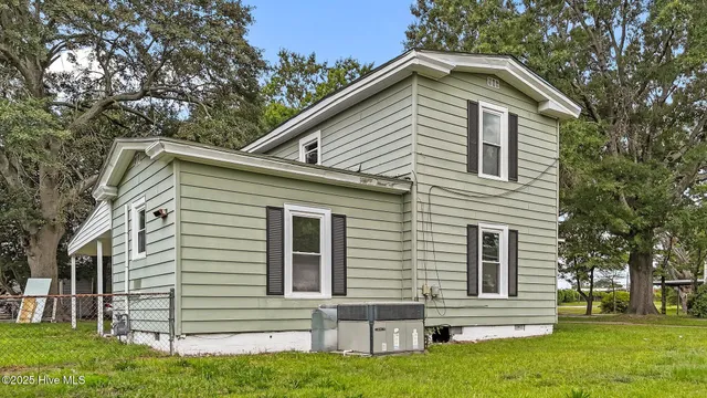 $158,000 | 507 West St James Street, Tarboro, NC 27886