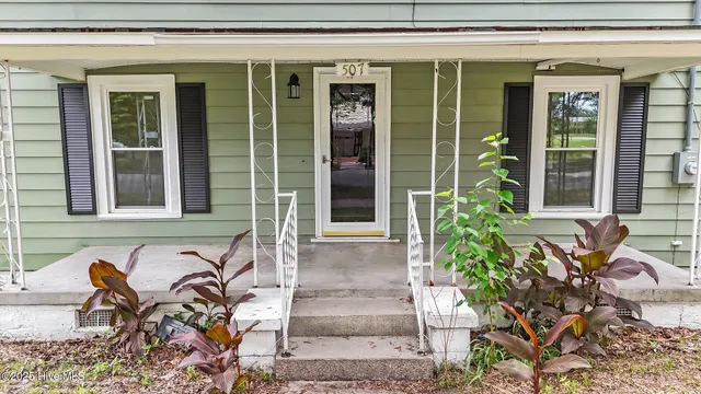 $158,000 | 507 West St James Street, Tarboro, NC 27886