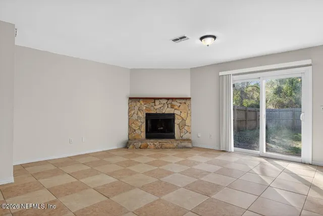 $1,350 | 4482 Melissa Court West, Jacksonville, FL 32210