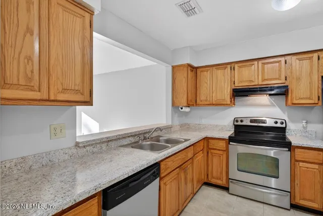 $1,350 | 4482 Melissa Court West, Jacksonville, FL 32210