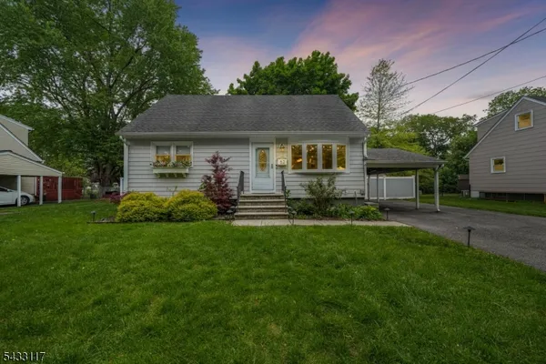 $525,000 | 52 Barbara Drive, Pompton Lakes, NJ 07442