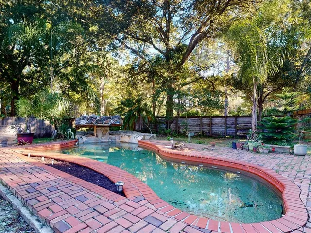 $275,000 | 320 Gardenia Avenue, DeBary, FL 32713