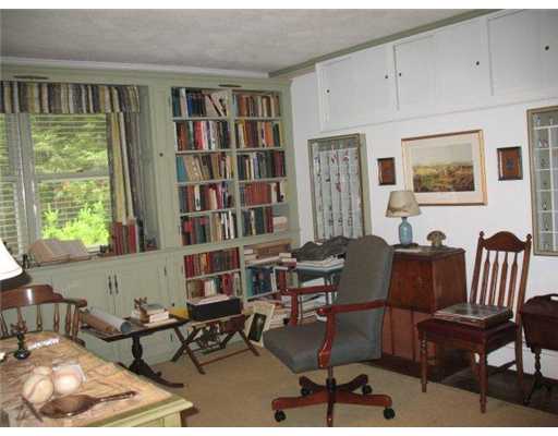 288 Evans Road Glocester, RI 02814 - Photo 11 of 12 Den/Family/Great Room.