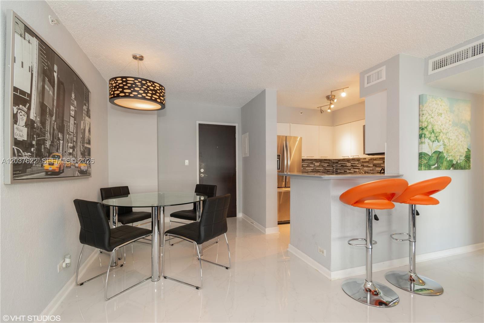 1500 Bay Road, Unit 654S Miami Beach, FL 33139 - Photo 4 of 10