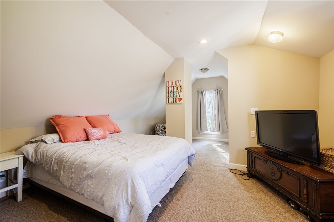 53 Wilcox Street Rochester, NY 14607 - Photo 19 of 23