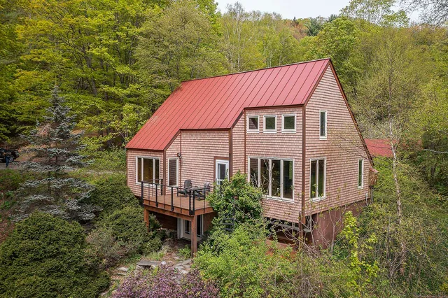 $499,000 | 3361 County Road, Windsor, VT 05089