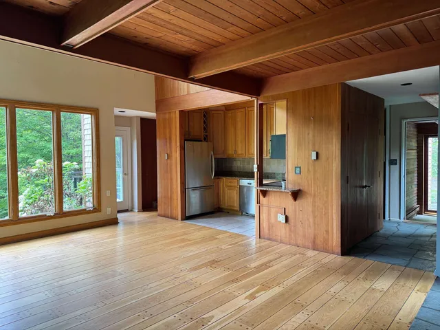 $499,000 | 3361 County Road, Windsor, VT 05089