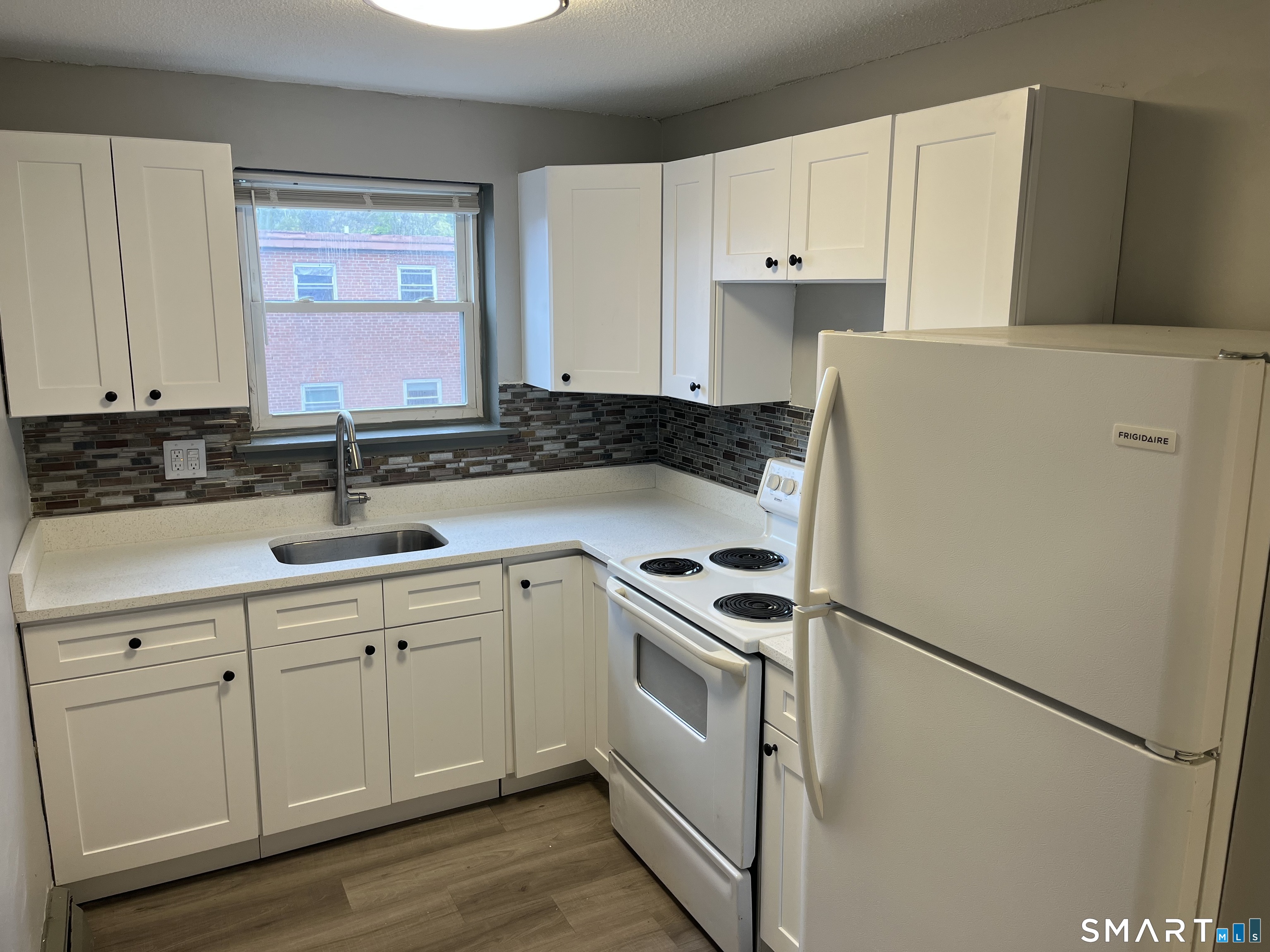 32 Cook Avenue, Unit C22 Meriden, CT 06451 - Photo 2 of 11