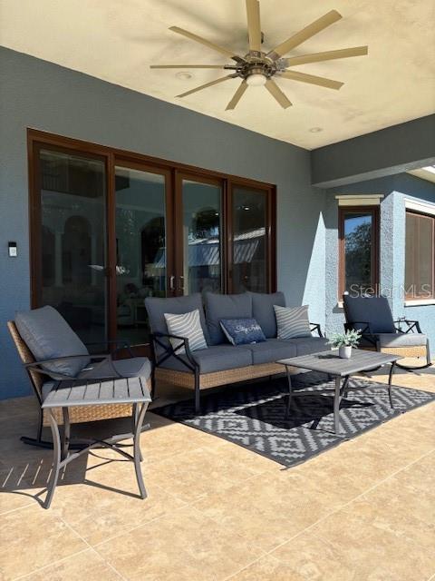 3943 West Campbell Road Lakeland, FL 33810 - Photo 70 of 71 a living room with furniture