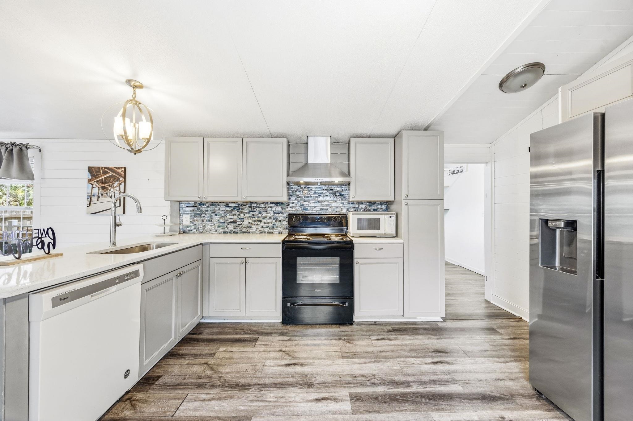 77 Offshore Drive Murrells Inlet, SC 29576 - Photo 13 of 36