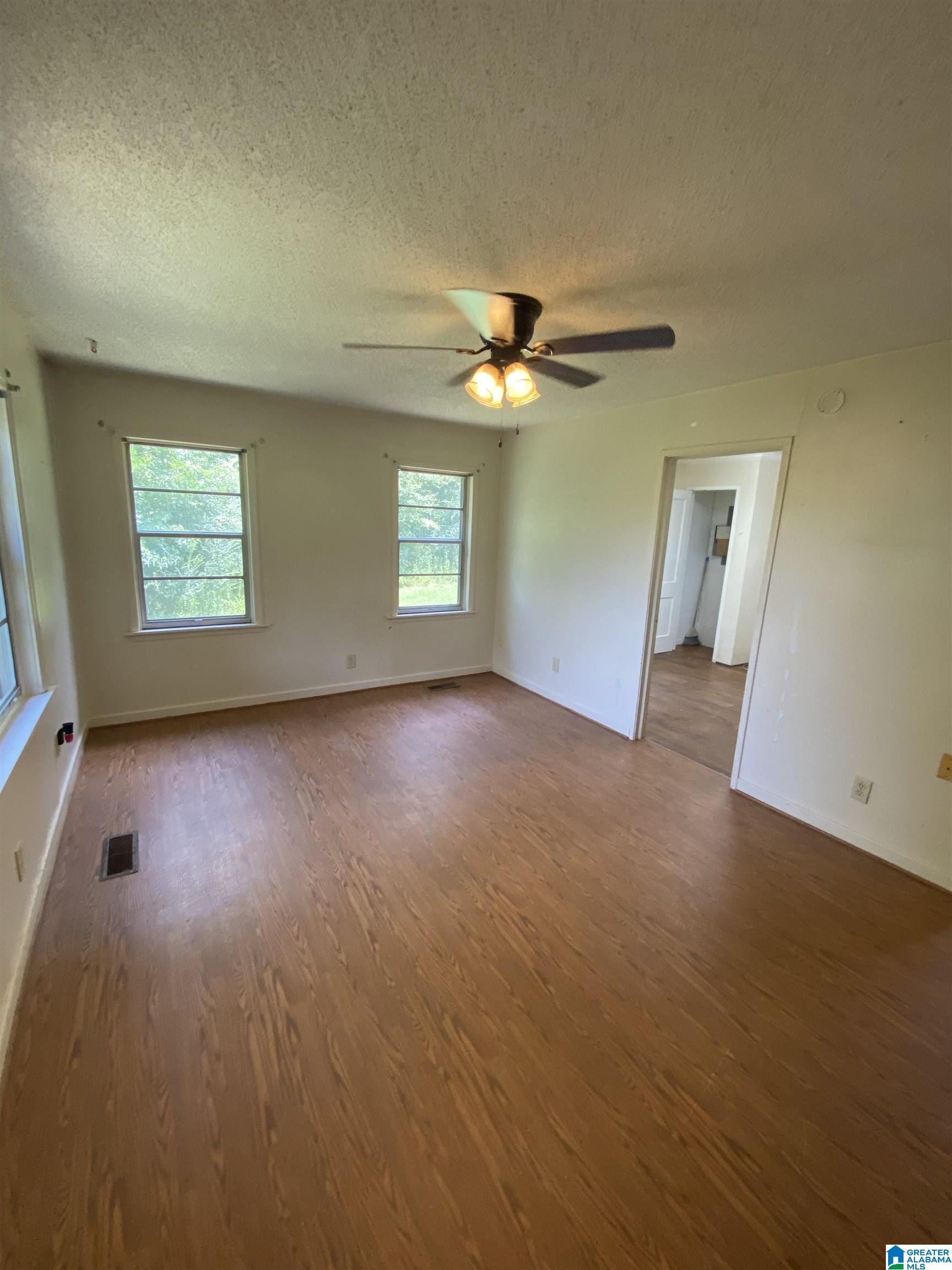 404 West Old Stagecoach Road Woodstock, AL 35188 - Photo 15 of 31