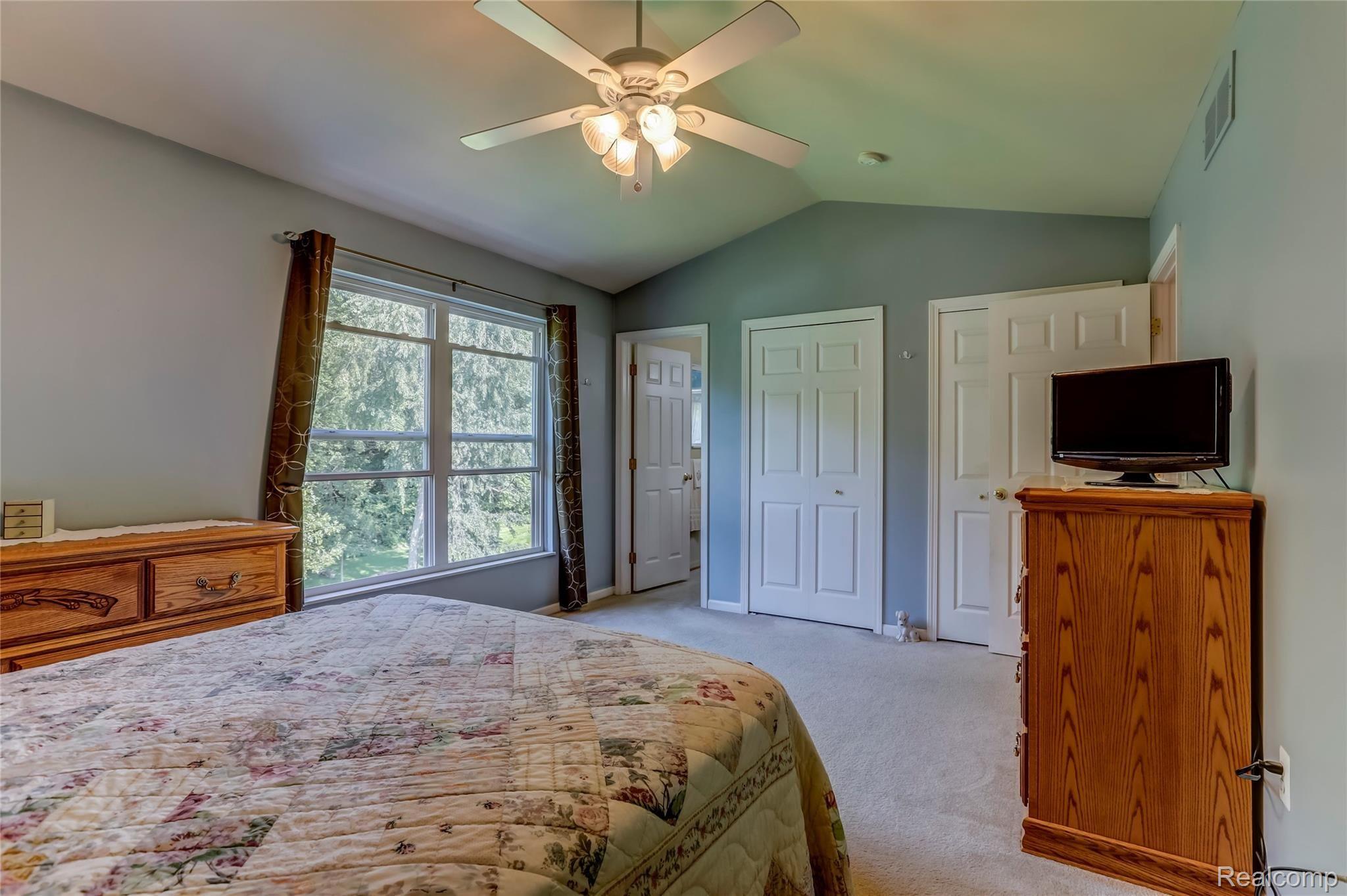 120 Ridgeview Court Grass Lake, MI 49240 - Photo 20 of 35 120 Ridgeview Court, Grass Lake, MI-20.jpg-FULL