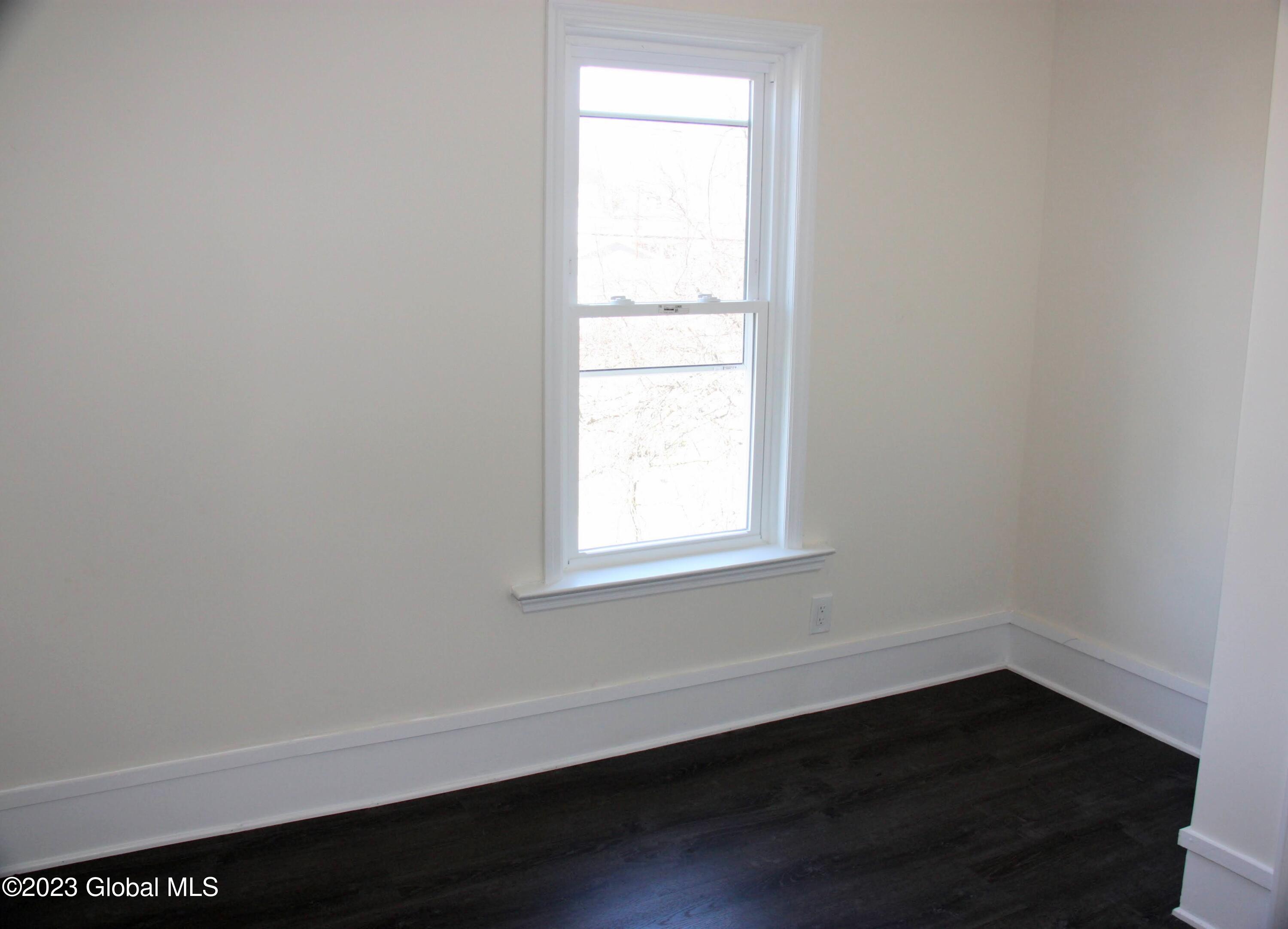 1665 Rugby Road Schenectady, NY 12309 - Photo 23 of 44 IMG_9302